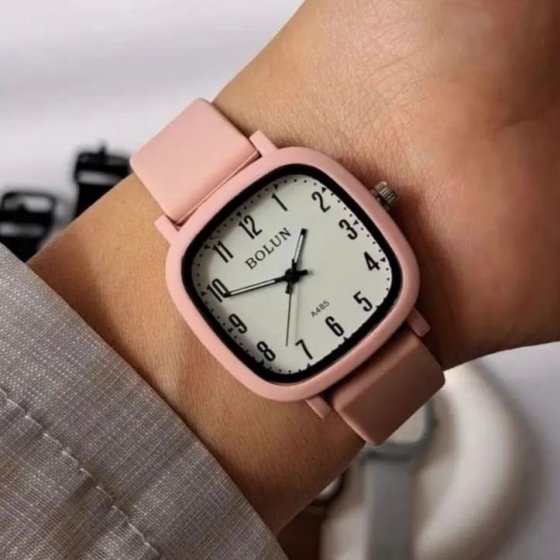 ساعت مچی زنانه و دخترانه بلون BOLUN بند سیلیکونی پاستیلی صورتی+باطری اضافی کد 2561