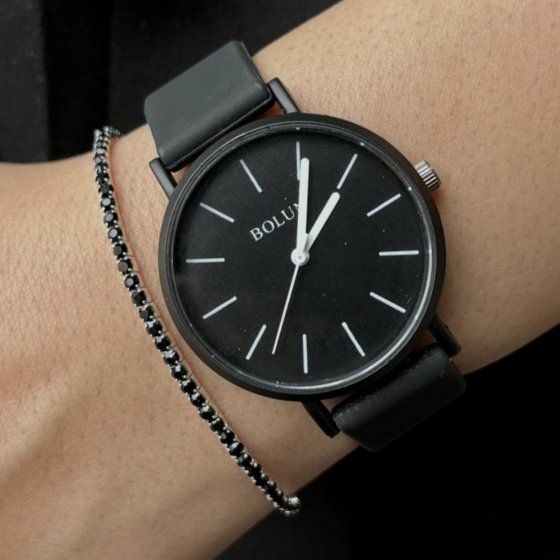 ساعت مچی زنانه و دخترانه بلون BOLUN گرد بند سیلیکونی پاستیلی تمام مشکی+باطری اضافی کد 2611