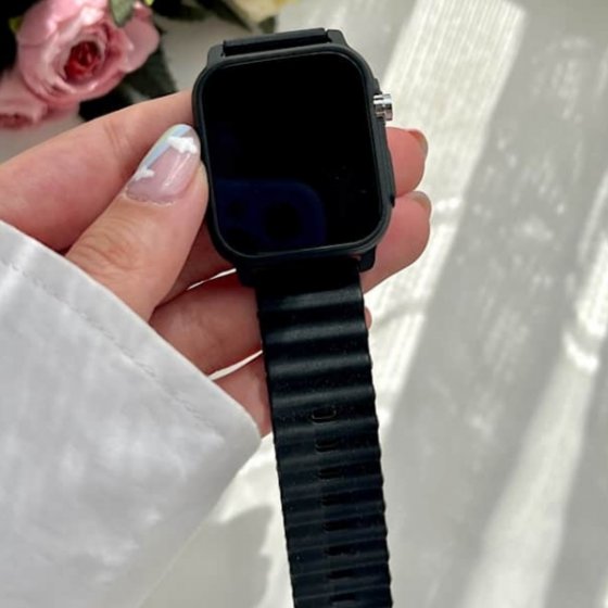 ساعت مچی اسپرت طرح اپل واچ ال ای دی الترا led دو دکمه بند سلیکونی پیو (کرکره ایی) مشکی(رنگبندی کامل )+باطری اضافی  کد 2683