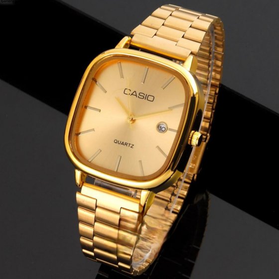 ساعت مچی مردانه کاسیو صفحه مربعی طلایی بند طلایی استیل شیک و خاص پسند ضدآب +باطری اضافی کد 2890