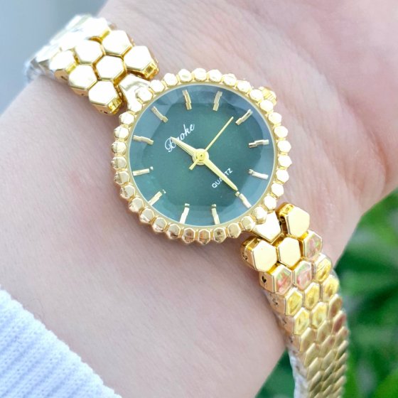 ساعت مچی زنانه BAOKباعوک نگین دار بند استیل طلایی صفحه نمایش گرد سبز شیسه الماسی مجلسی-جدید+باطری اضافی کد3167