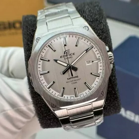 ساعت مچی عقربه ای مردانه کاسیو ادیفایس بند استیل نقره ایی صفحه نمایش سفید+باطری اضافی کد9429