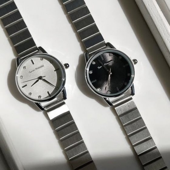 ساعت مچی زنانه سون پرینکس Seven Princess بند استیل نقره ایی صفحه نمایش گرد مشکی +باطری اضافی کد 9437