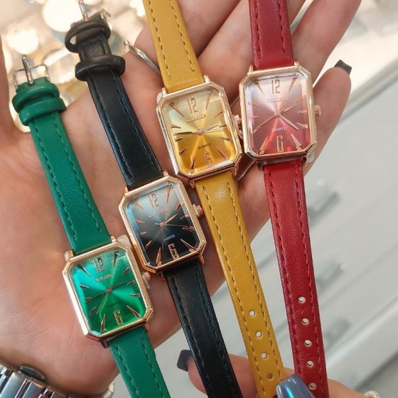 ساعت دخنرانه شرکتی OULIJIA بند چرم +باطری اضافی کد 9697