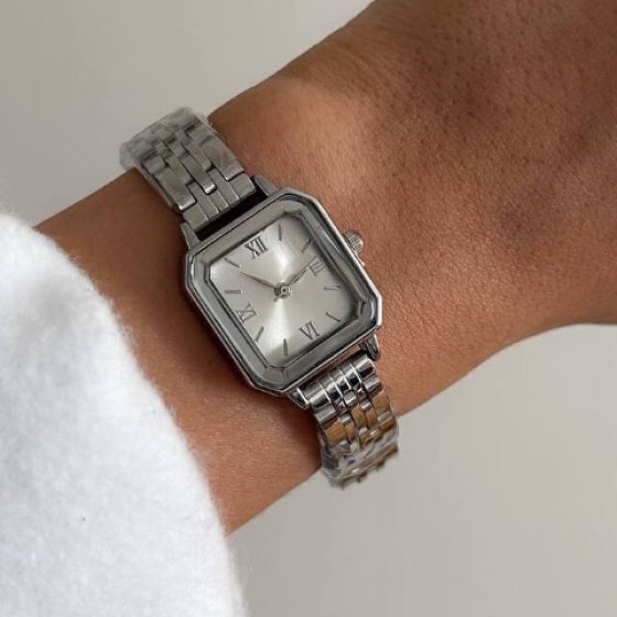 ساعت مچی زنانه و دخترانه نایدو NAIDU بند حصیری استیل نقره ایی مینیمال مستطیلی سفید+باطری اضافی کد9699