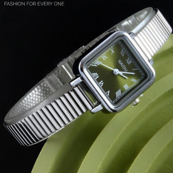 ساعت مچی زنانه بند استیل کرکره ایی نایدو naidu مربعی سبز شیک (ریلی )+باطری اضافی کد 9724