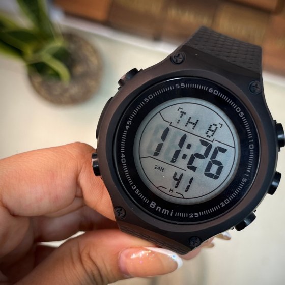 ساعت مچی اسپرت ( ورزشی ) بنمی BNMI ضد آب استخری (رنگبندی ) مشکی کد 9886