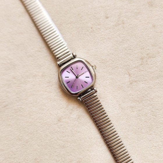 ساعت مچی زنانه ودخترانه نایدو naidu بند استیل کرکره ایی ماری (ریلی) مربعی مینیمال  بنفش کد 10117