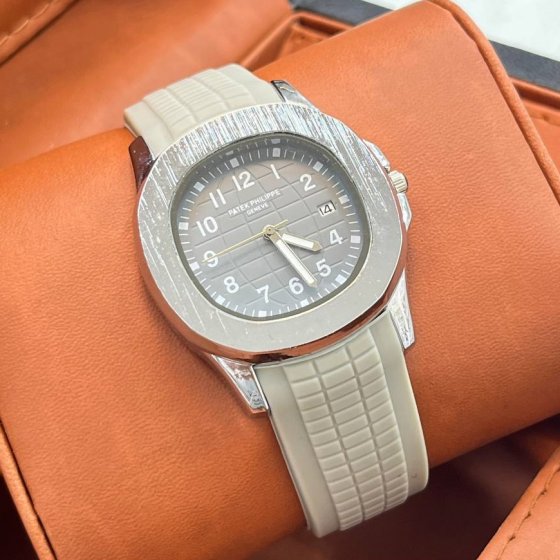 ساعت مردانه جدید طرح پتک فیلیپ patek philippe بند رابر (سیلیکونی) طوسی +باطری اضافی کد 10126