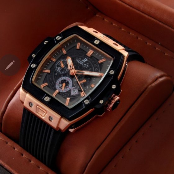 ساعت مچی مردانه هابلوت Hublot تقویم فعال بند pu  +باطری اضافی کد 10137